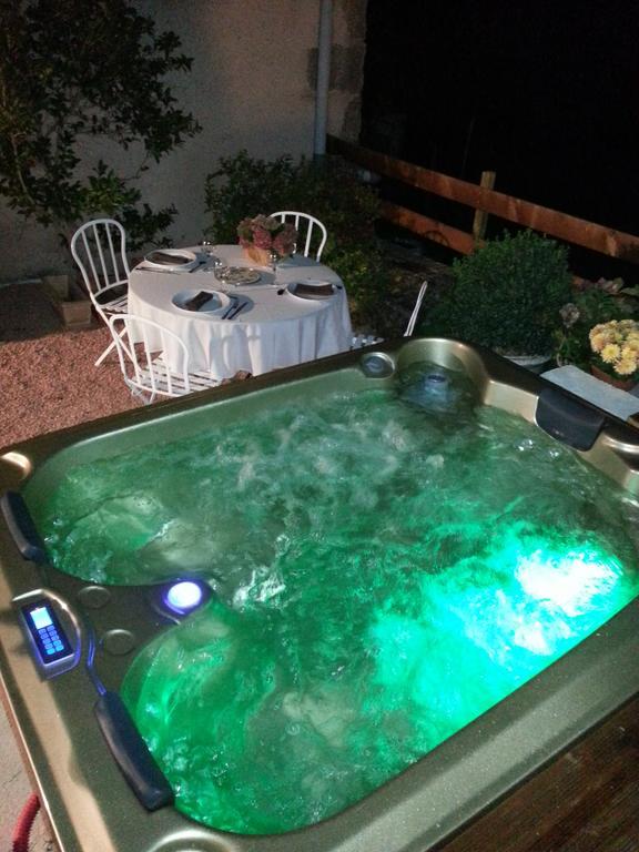 Relais St Jacques - Roanne Bed & Breakfast Saint-Haon-le-Chatel Luaran gambar