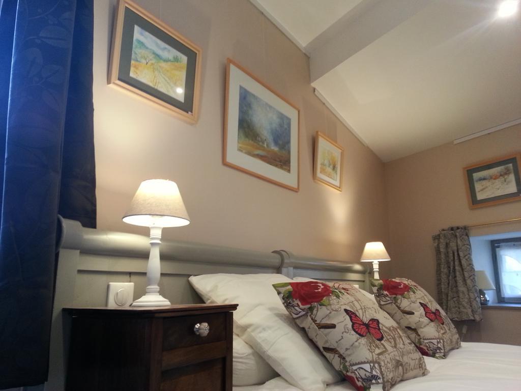 Relais St Jacques - Roanne Bed & Breakfast Saint-Haon-le-Chatel Bilik gambar