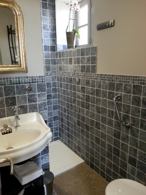 Relais St Jacques - Roanne Bed & Breakfast Saint-Haon-le-Chatel Bilik gambar